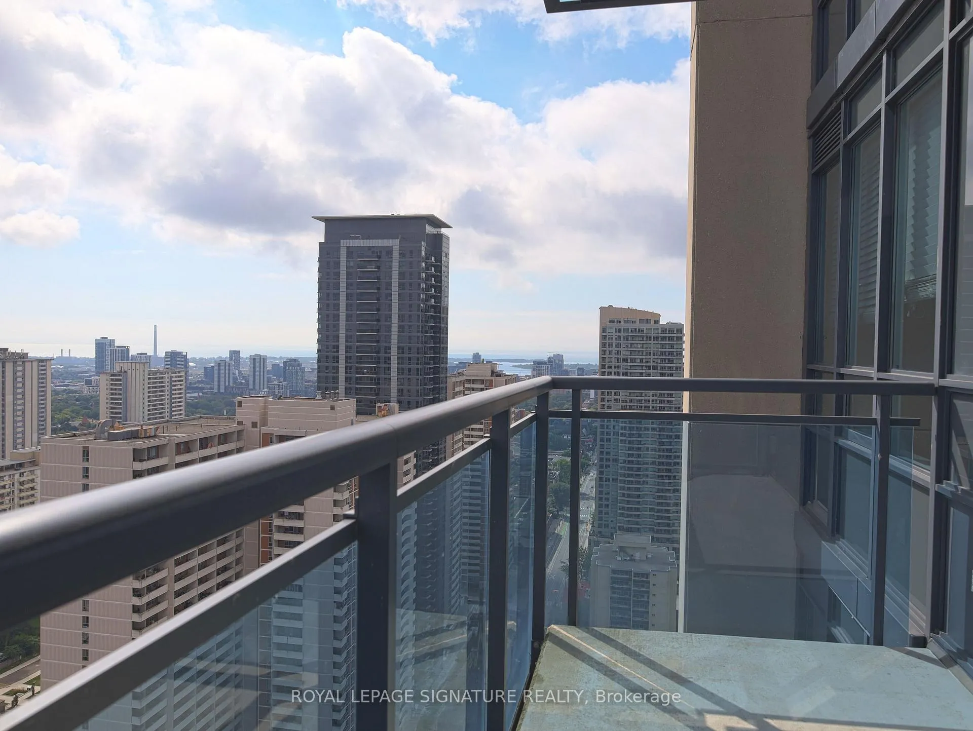 Photo 12 of Unit 3103, 28 Linden Street, Toronto, North St. James Town — HOMEH