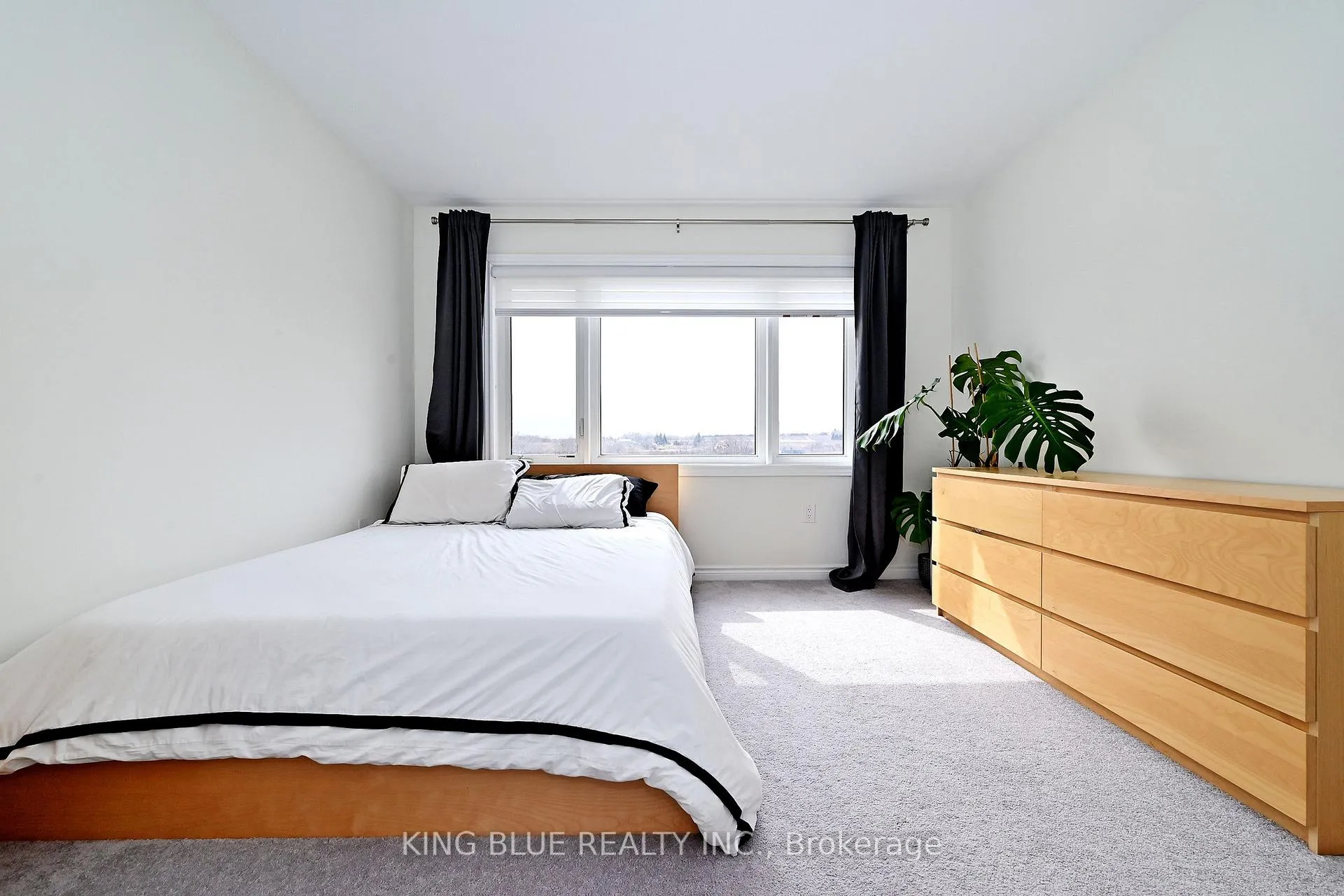 Photo 35 of 56 Lockyer Drive, Whitby, Rural Whitby — HOMEH
