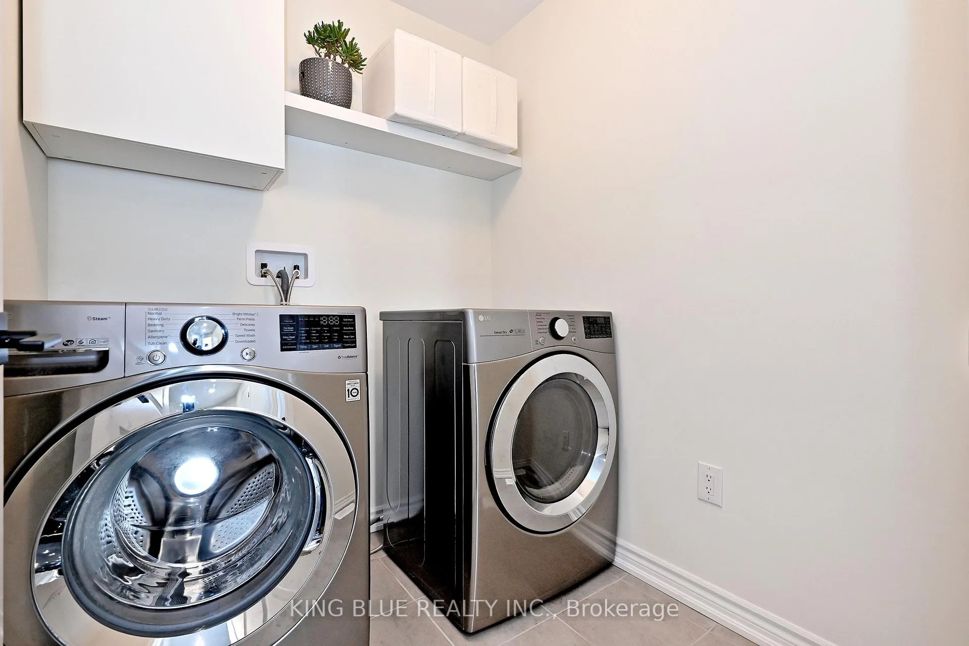 Photo 42 of 56 Lockyer Drive, Whitby, Rural Whitby — HOMEH