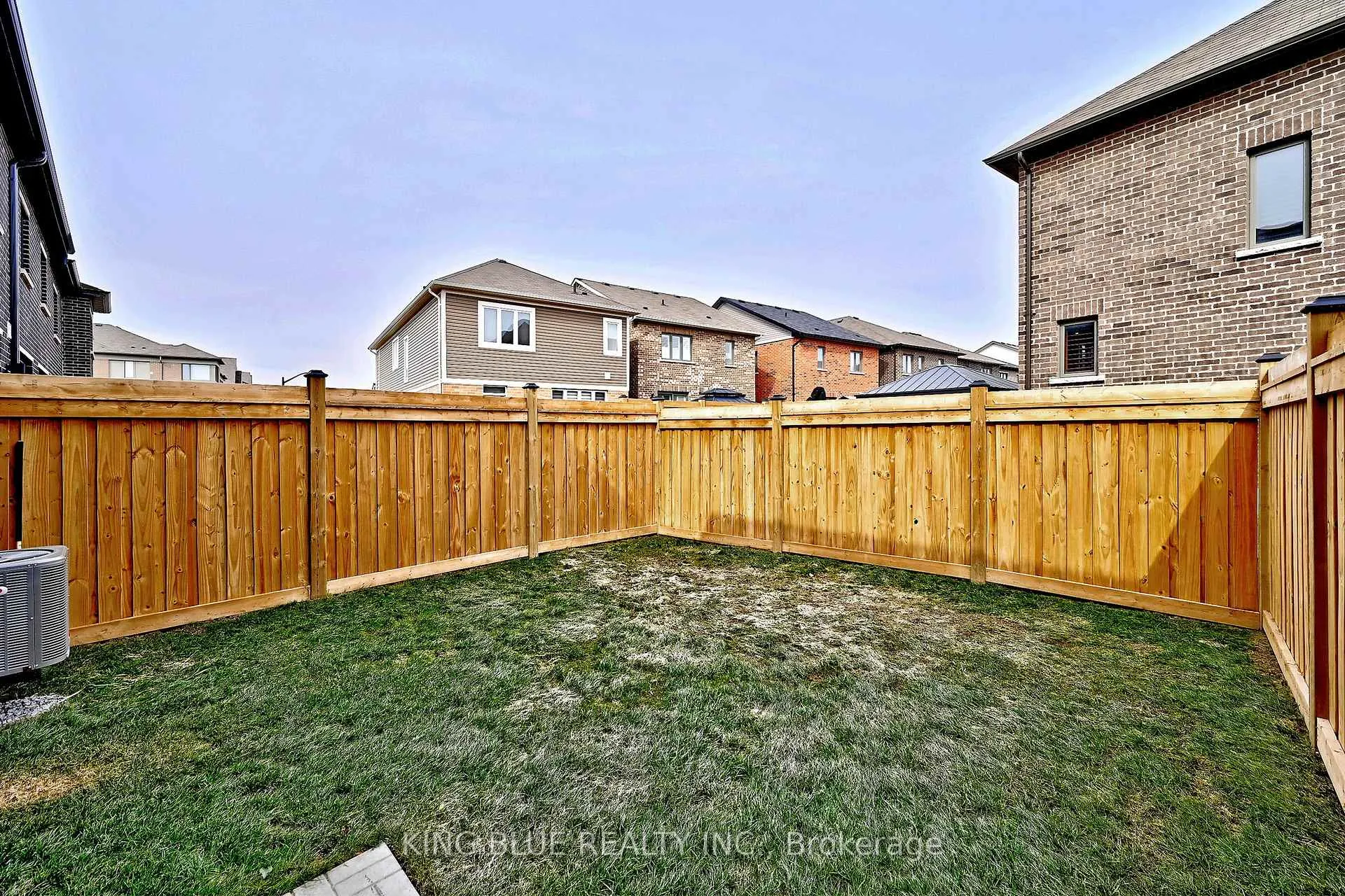 Photo 43 of 56 Lockyer Drive, Whitby, Rural Whitby — HOMEH