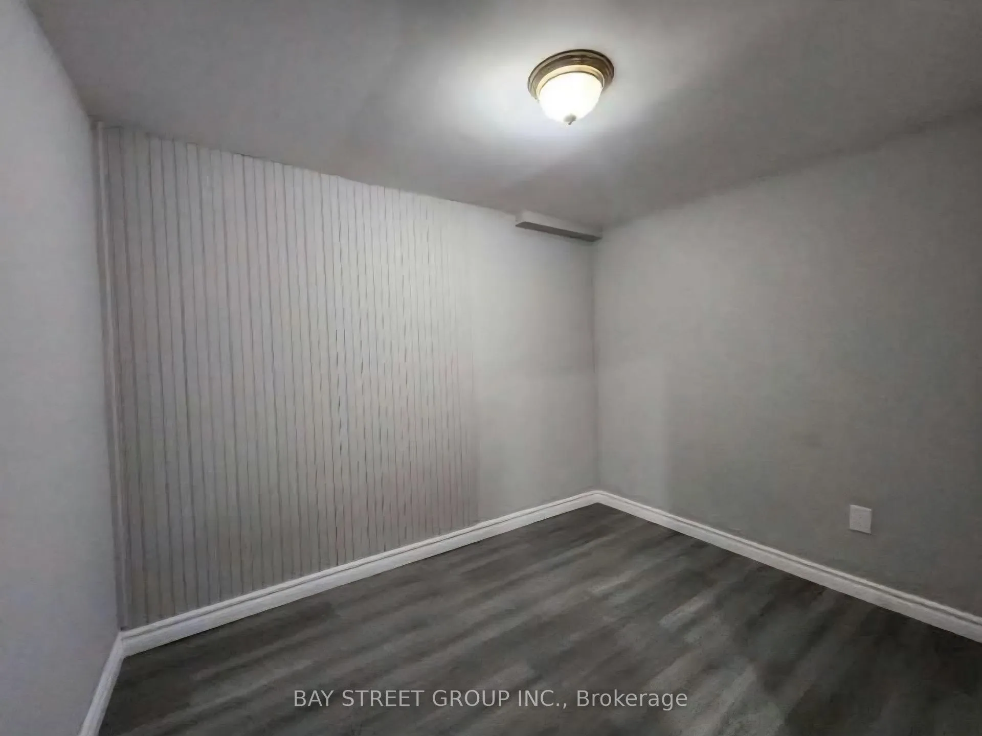 Photo 4 of Unit Basement, 80 Larksmere Court, Markham, Milliken Mills West — HOMEH