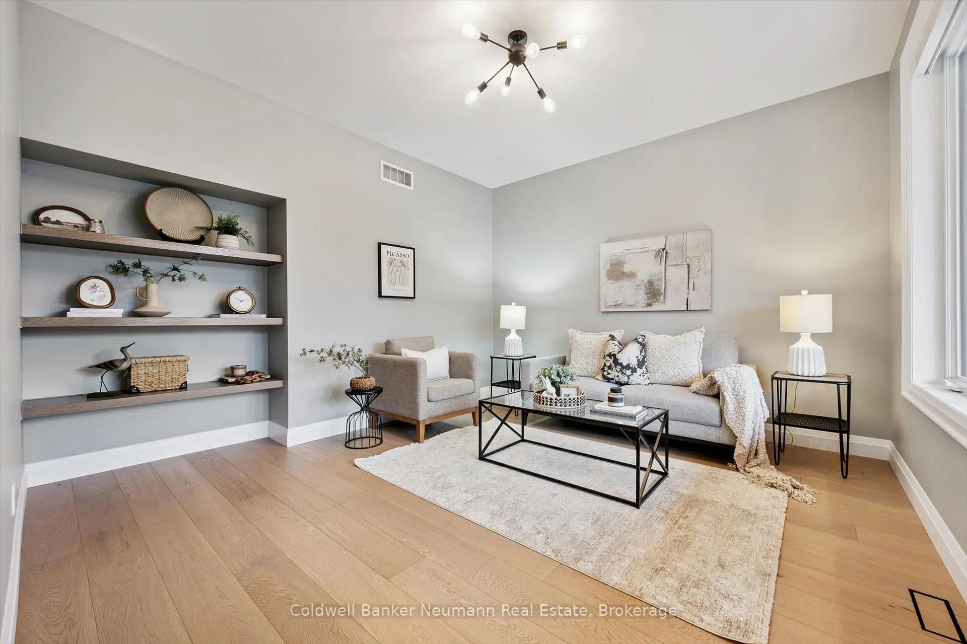 Photo 24 of 65 Dean Avenue, Guelph, Dovercliffe Park/Old University — HOMEH