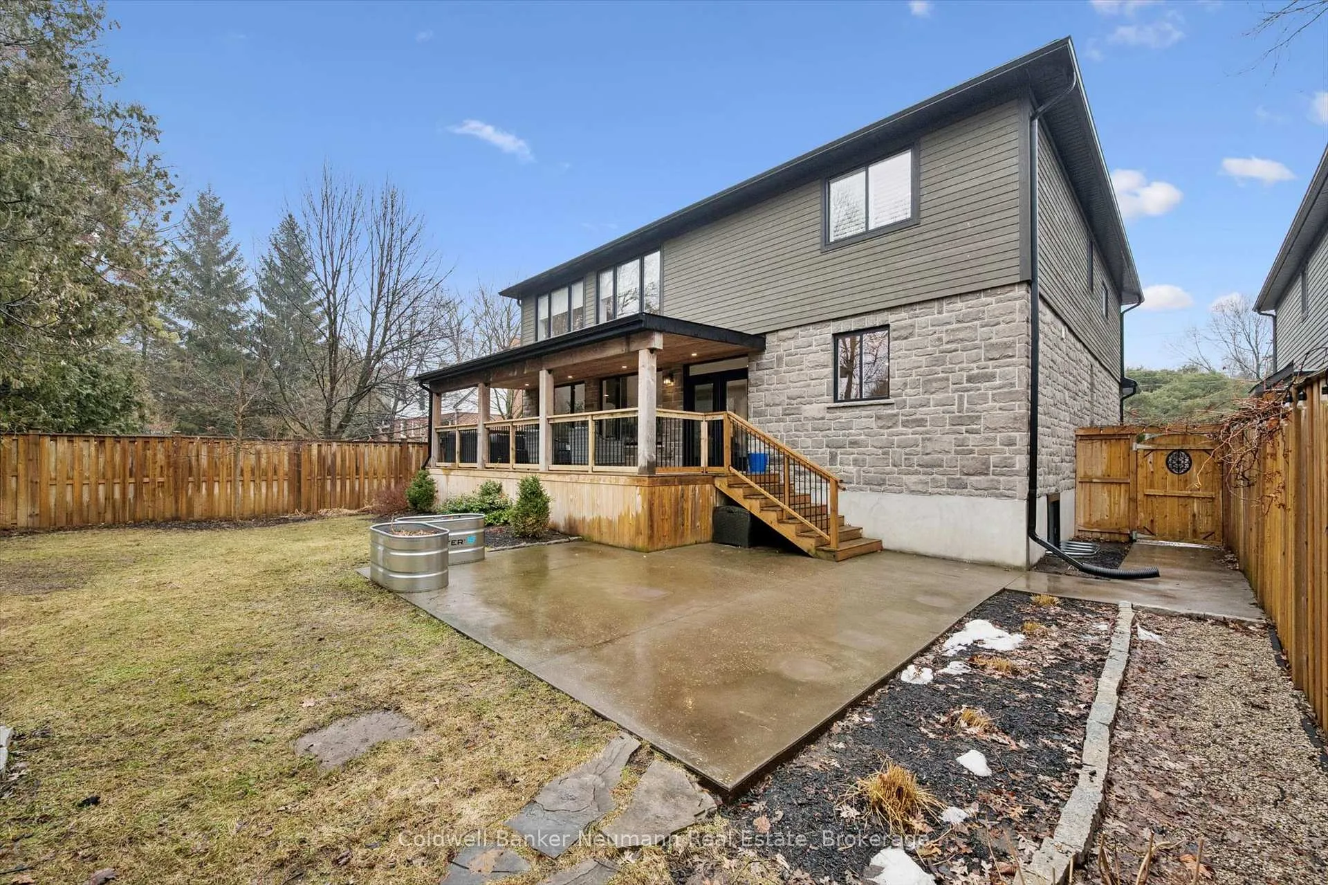Photo 44 of 65 Dean Avenue, Guelph, Dovercliffe Park/Old University — HOMEH