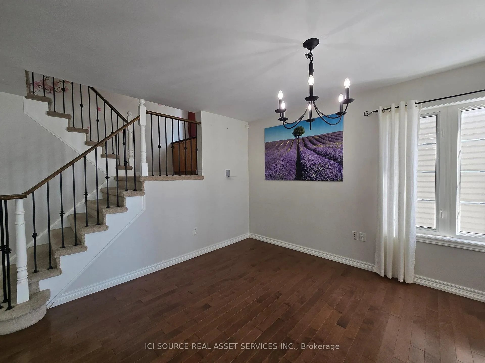 Photo 3 of 1468 Coldstream Drive, Oshawa, Taunton — HOMEH