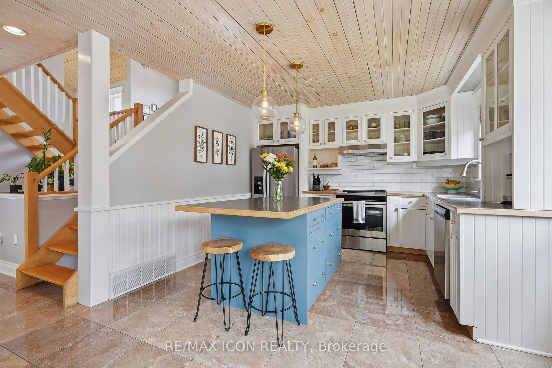 Photo 9 of 318 Selbourne Drive, Central Elgin, Rural Central Elgin — HOMEH