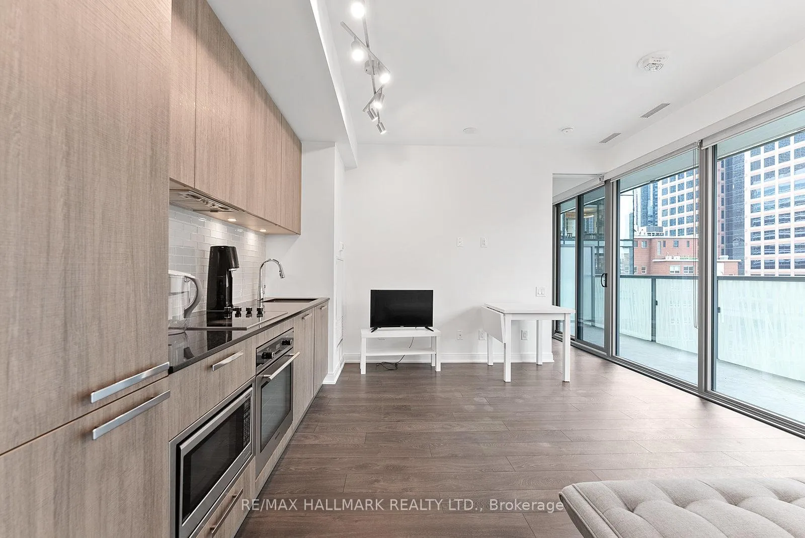 Photo 2 of Unit 601, 50 Charles Street E, Toronto, Church-Yonge Corridor — HOMEH