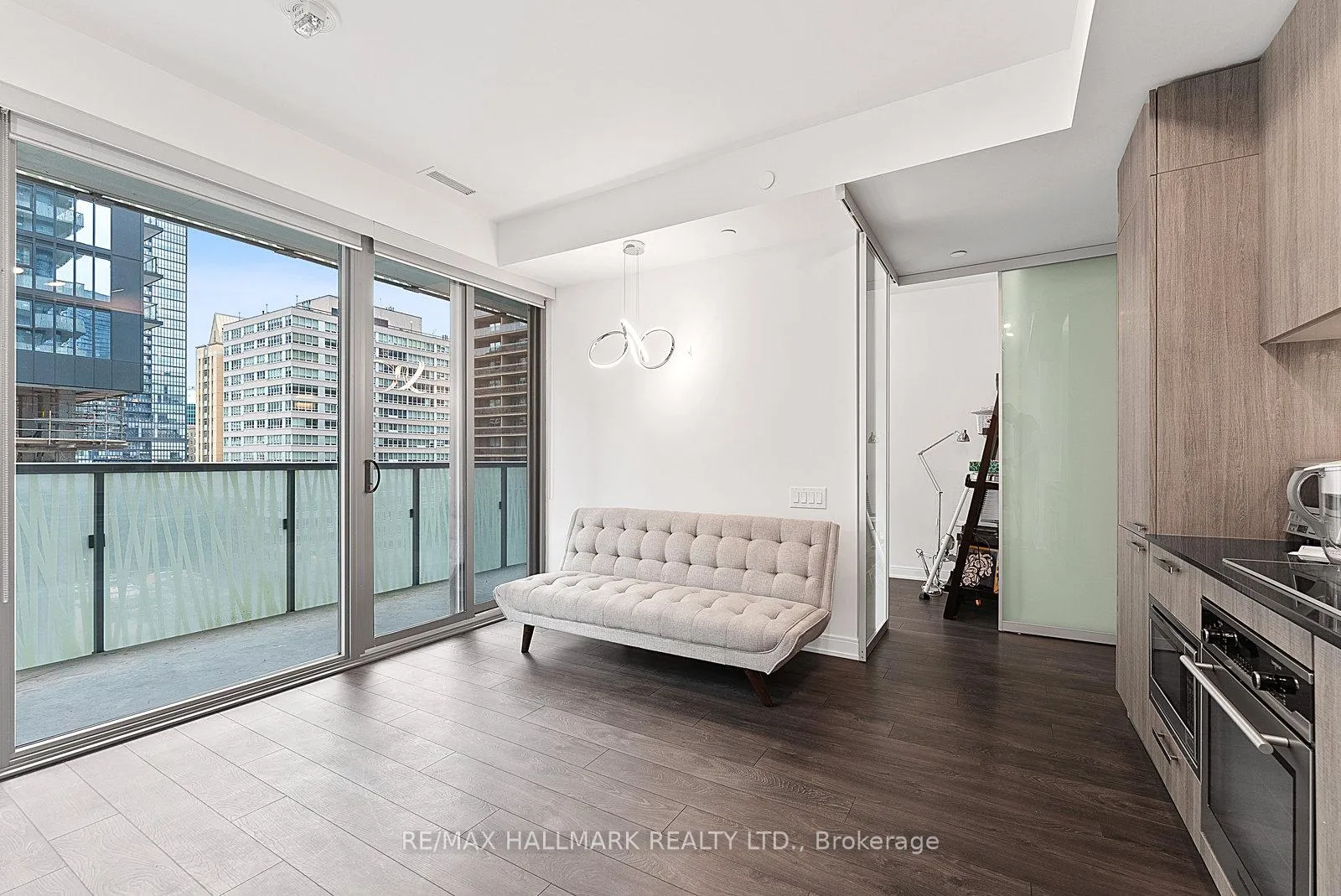 Photo 5 of Unit 601, 50 Charles Street E, Toronto, Church-Yonge Corridor — HOMEH