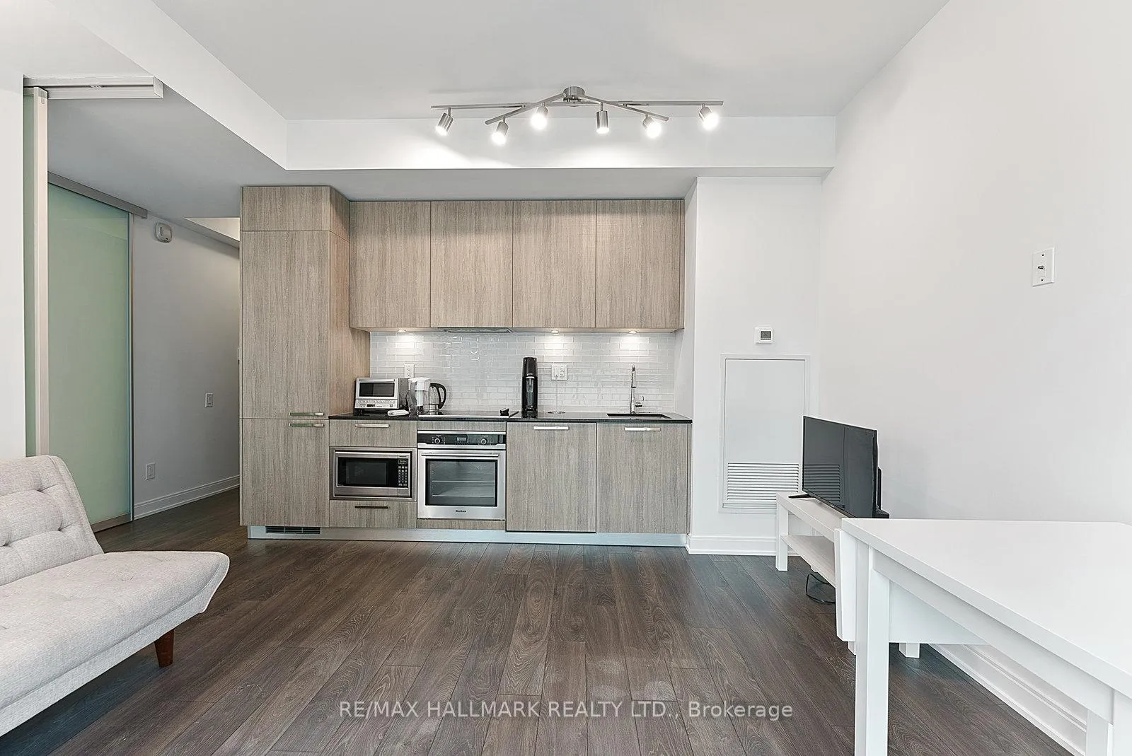 Photo 7 of Unit 601, 50 Charles Street E, Toronto, Church-Yonge Corridor — HOMEH