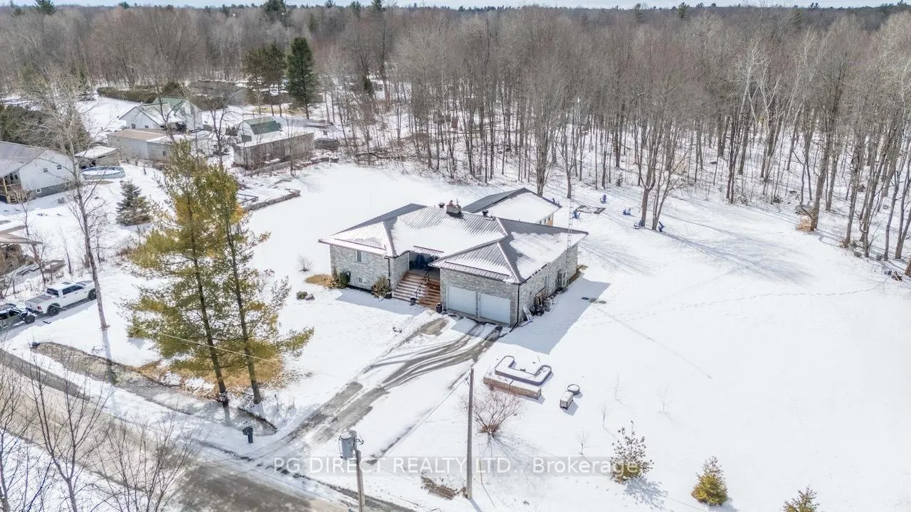 Photo 3 of 208 Noe Road, Edwardsburgh/Cardinal, Edwardsburgh/Cardinal Twp — HOMEH
