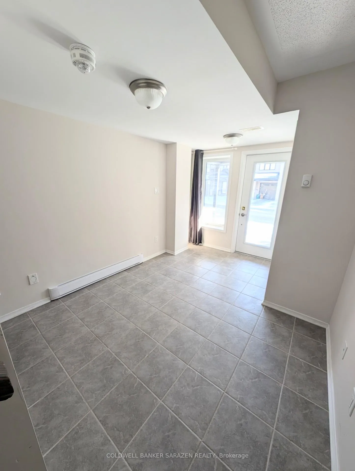 Photo 3 of 816 Element Private, Ottawa, Kanata - Emerald Meadows/Trailwest — HOMEH