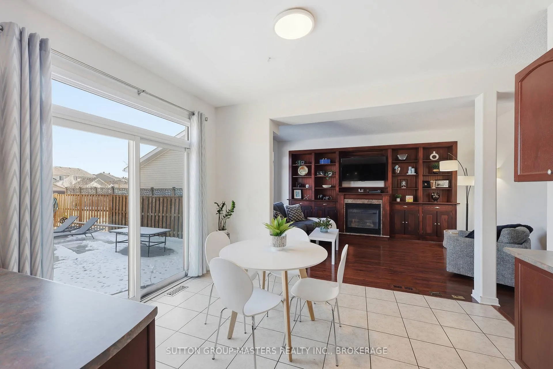 Photo 12 of 530 Nora Court, Kingston, Kingston East (Incl Barret Crt) — HOMEH