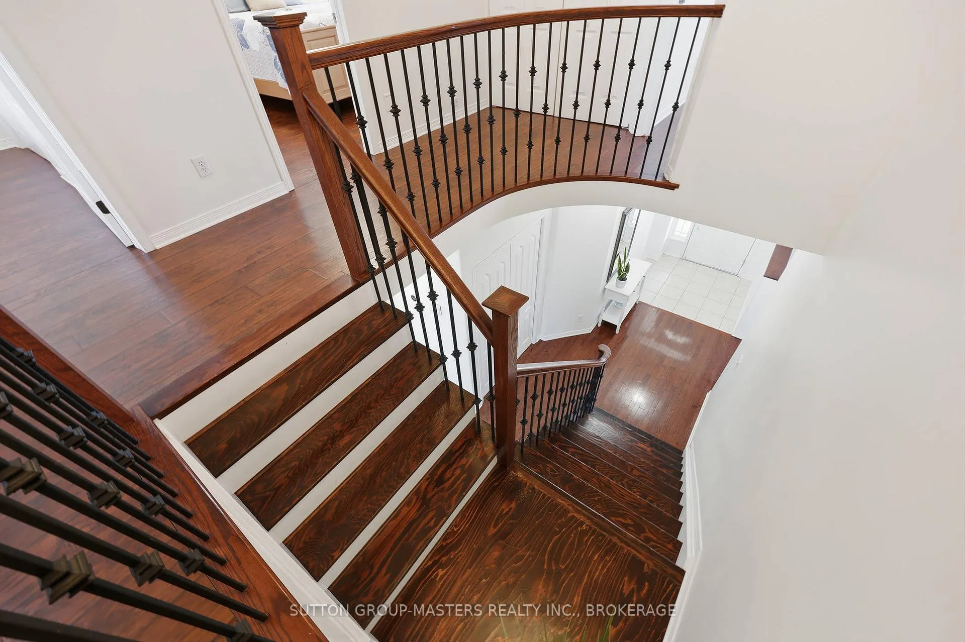 Photo 25 of 530 Nora Court, Kingston, Kingston East (Incl Barret Crt) — HOMEH