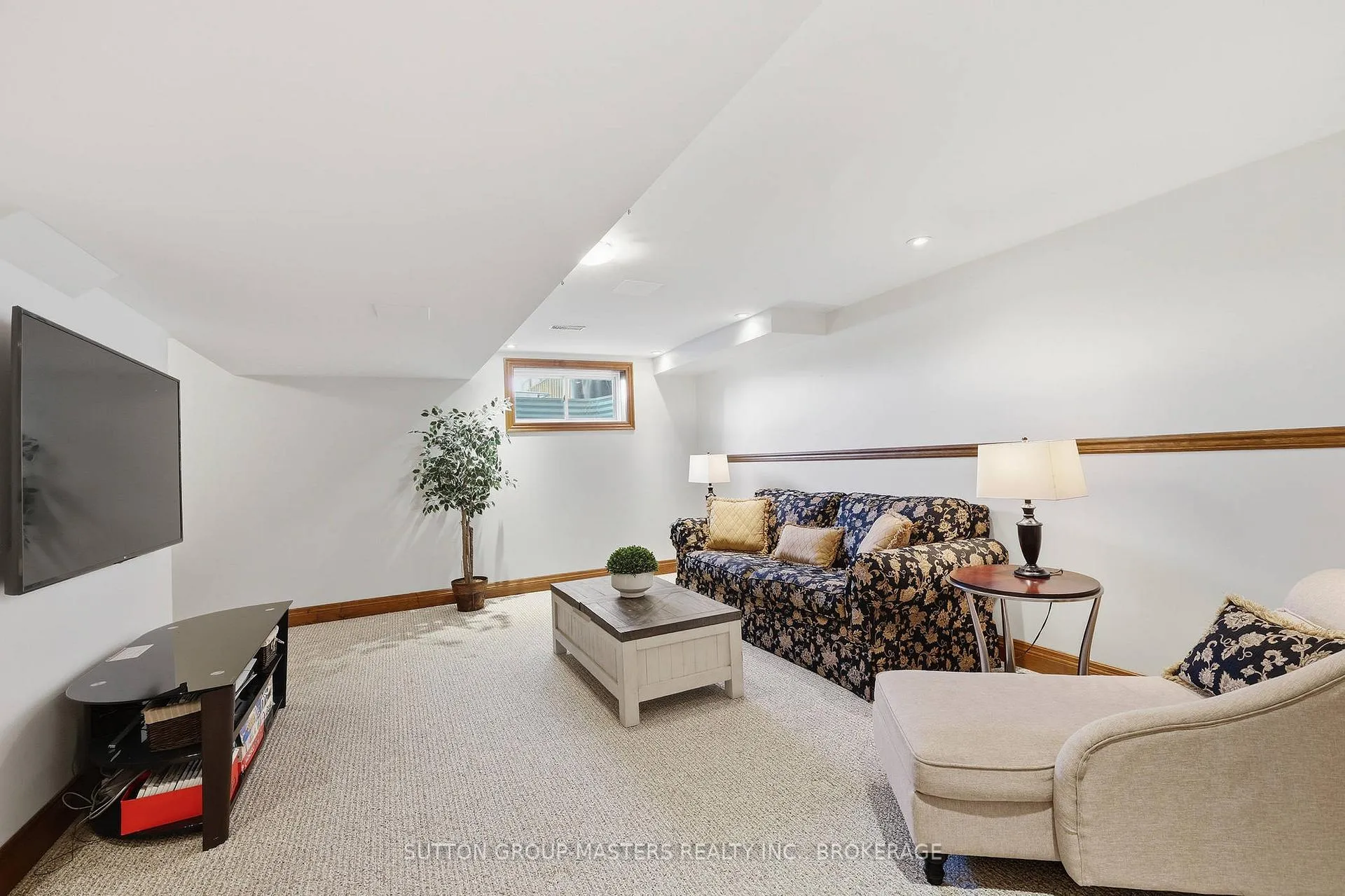 Photo 40 of 530 Nora Court, Kingston, Kingston East (Incl Barret Crt) — HOMEH