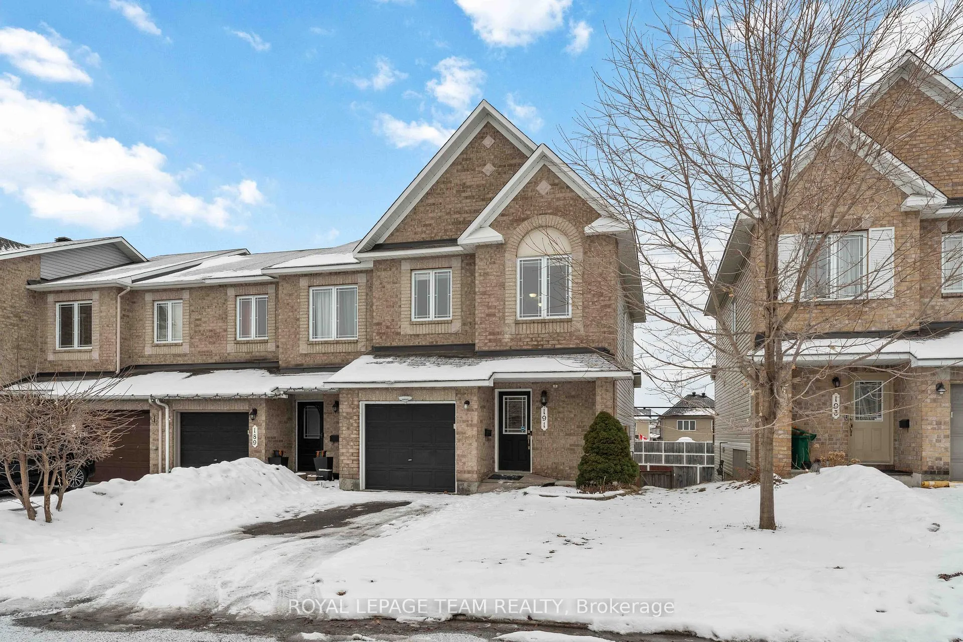 Photo 2 of 191 Deerfox Drive, Ottawa, Barrhaven - Longfields — HOMEH
