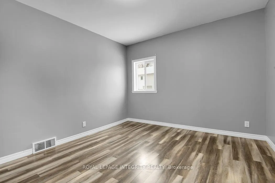 Photo 14 of 75 St. George Street E, North Glengarry, Alexandria — HOMEH