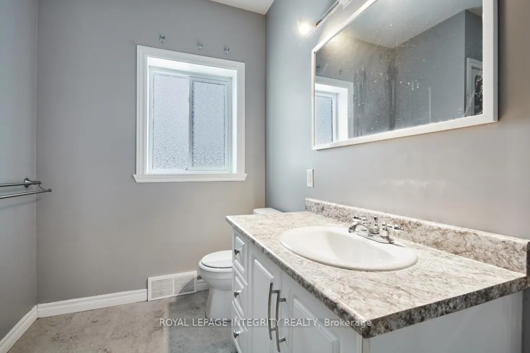 Photo 18 of 75 St. George Street E, North Glengarry, Alexandria — HOMEH