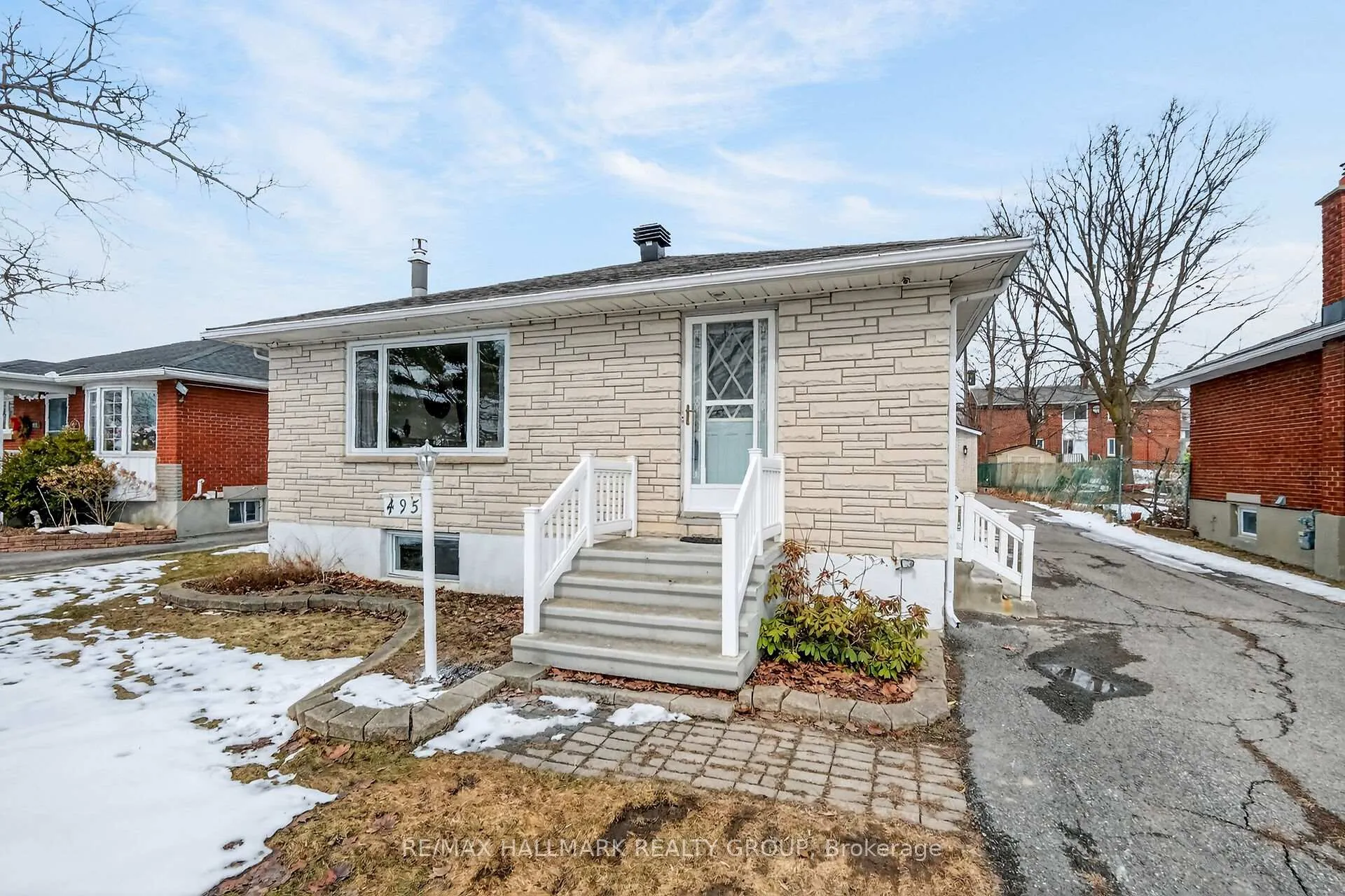 Photo 1 of 495 Hardy Avenue, Ottawa, Overbrook/Castle Heights — HOMEH