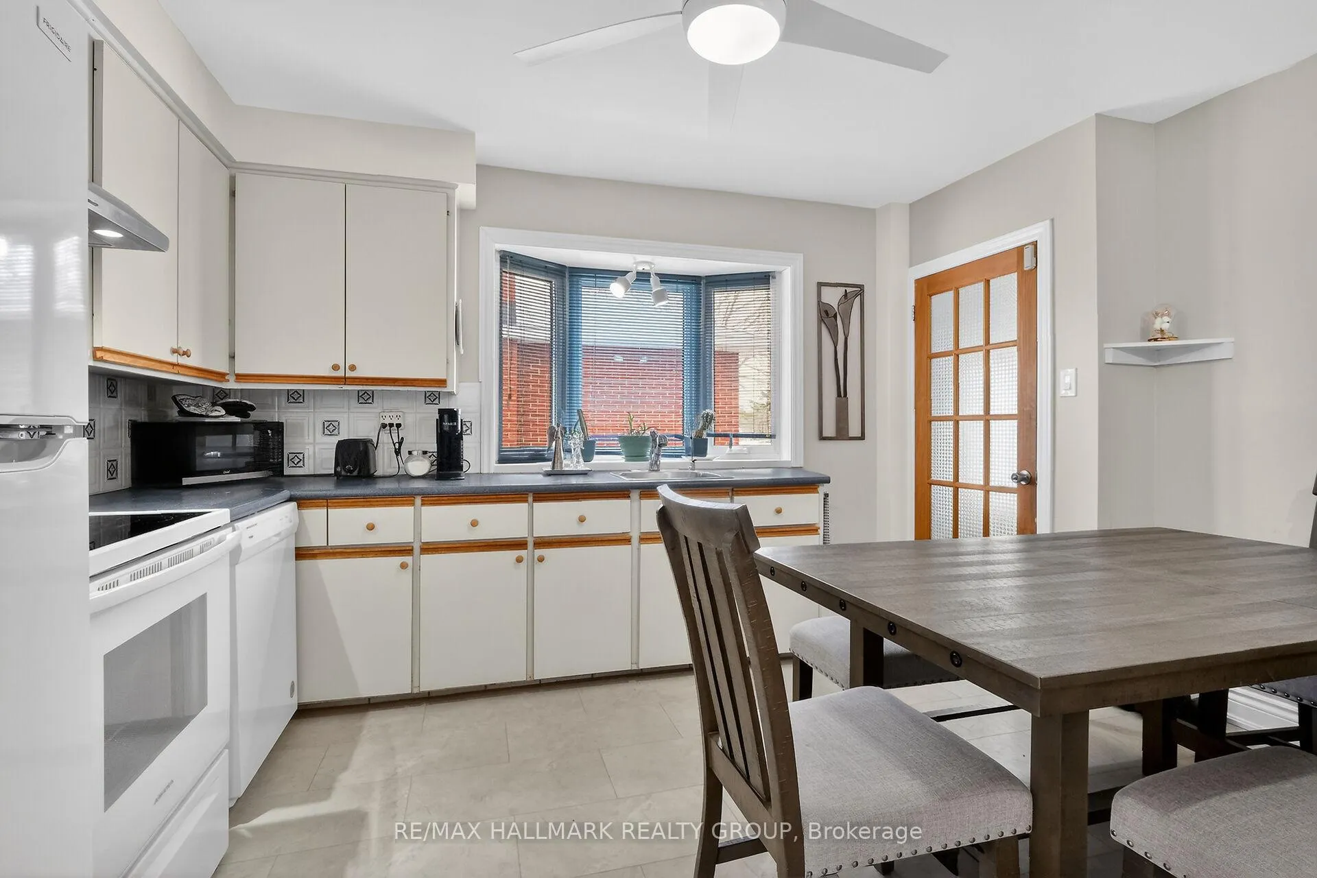 Photo 9 of 495 Hardy Avenue, Ottawa, Overbrook/Castle Heights — HOMEH