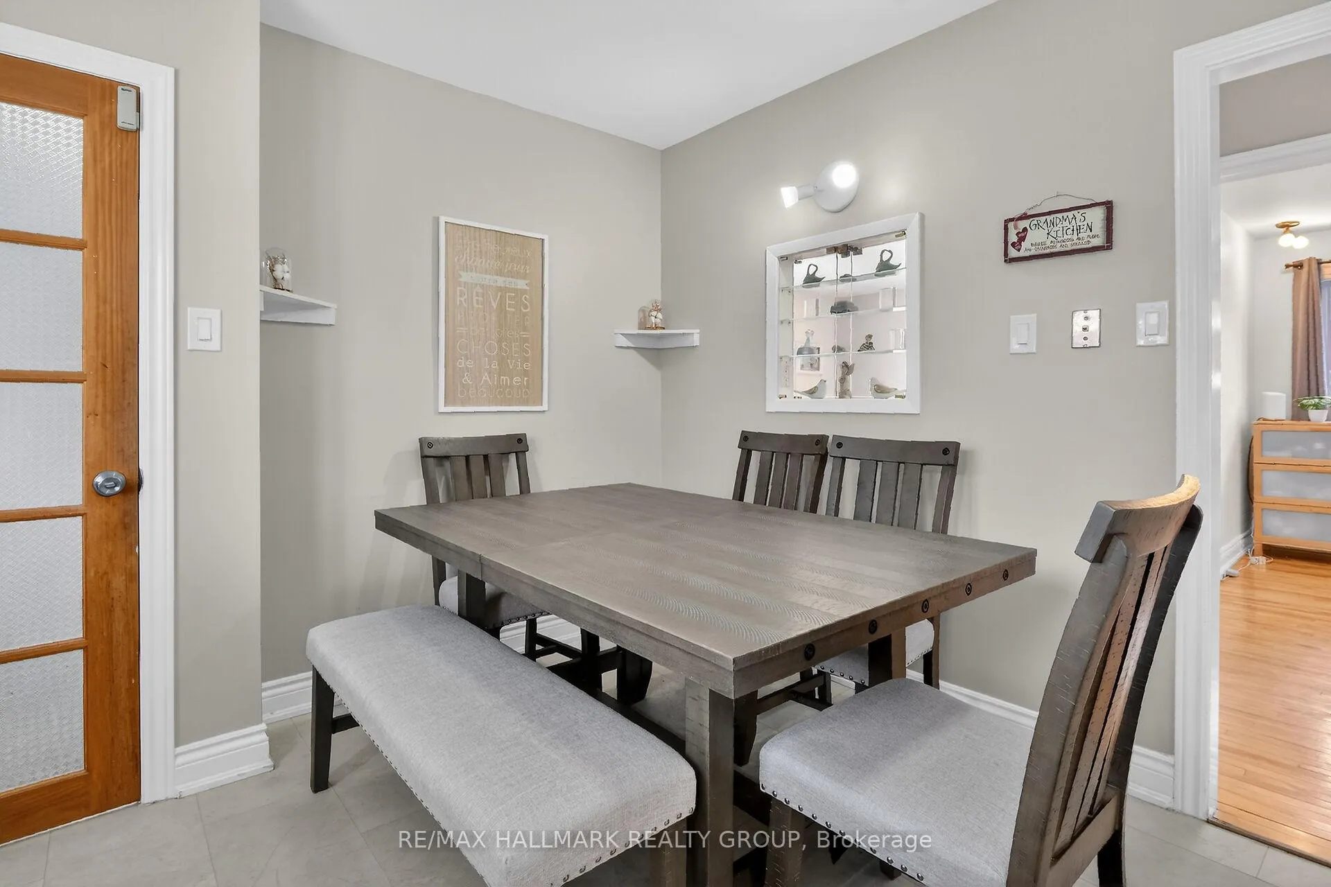 Photo 12 of 495 Hardy Avenue, Ottawa, Overbrook/Castle Heights — HOMEH
