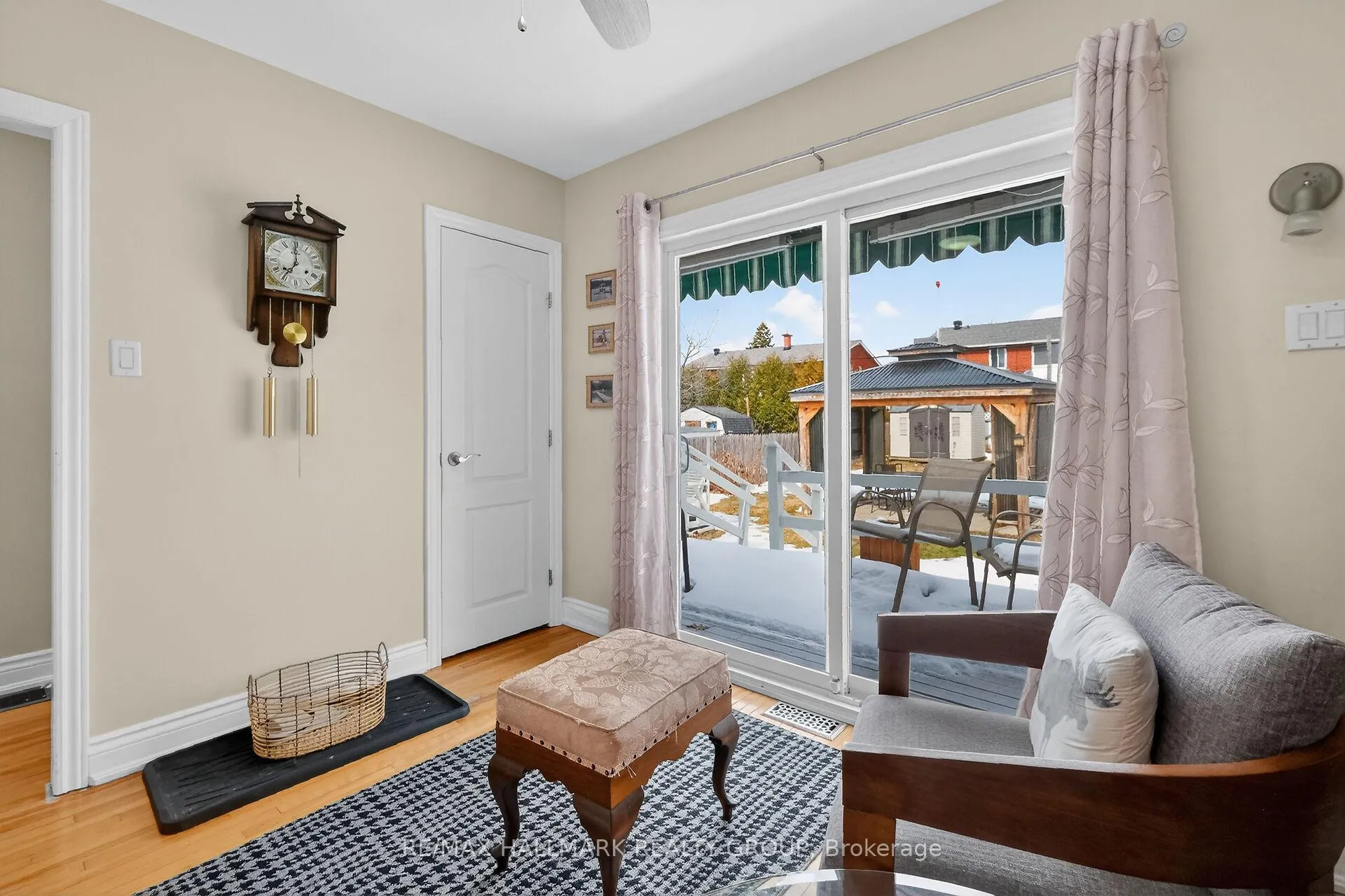 Photo 17 of 495 Hardy Avenue, Ottawa, Overbrook/Castle Heights — HOMEH