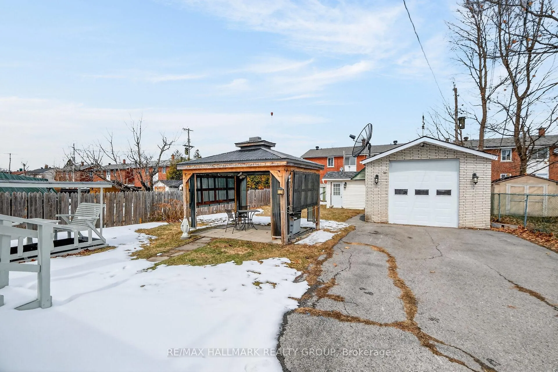 Photo 33 of 495 Hardy Avenue, Ottawa, Overbrook/Castle Heights — HOMEH