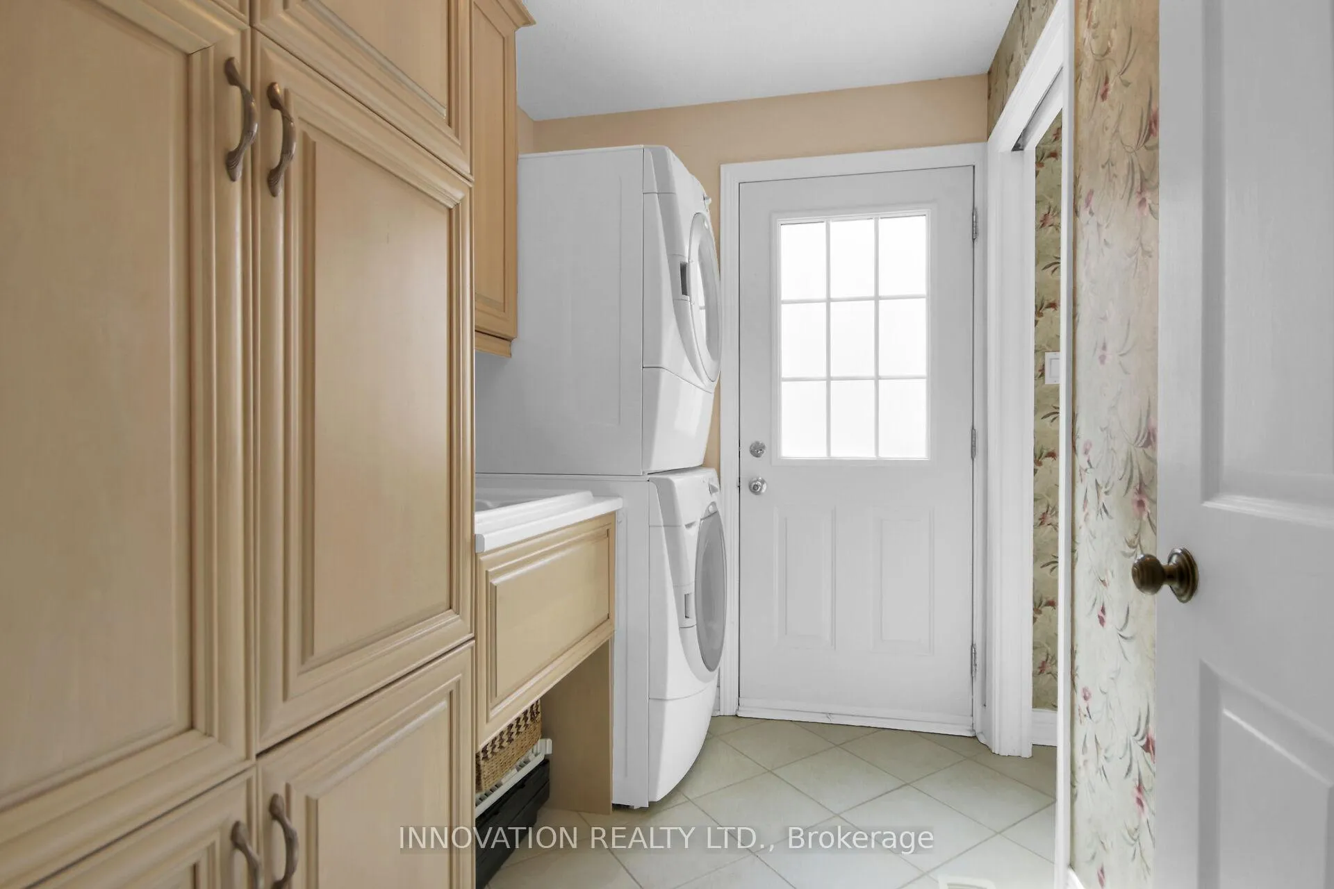 Photo 24 of 3024 Uplands Drive, Ottawa, Hunt Club — HOMEH
