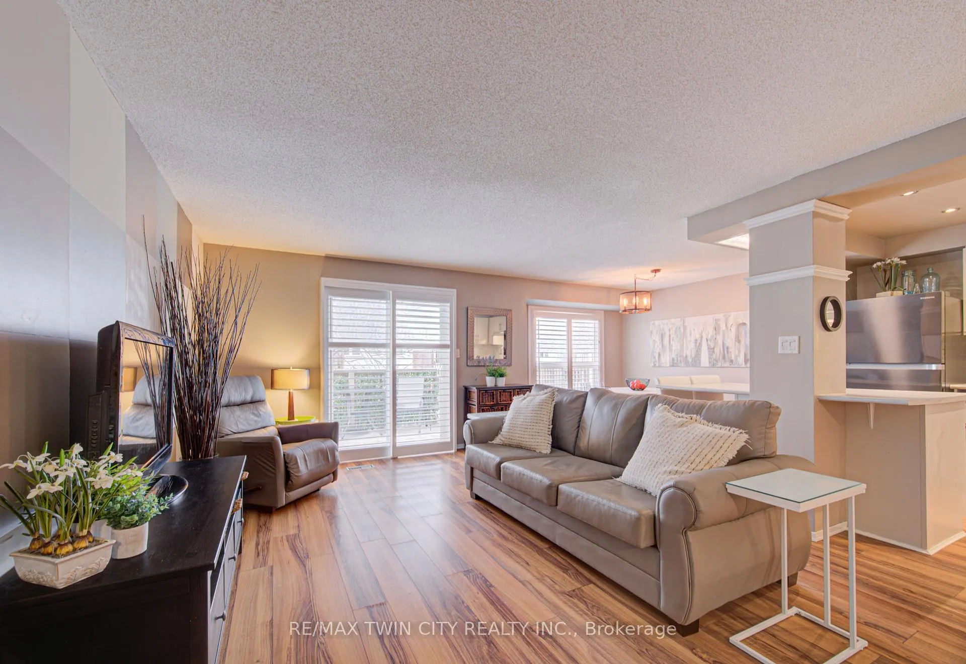 Photo 7 of Unit 12, 54 Green Valley Drive, Kitchener — HOMEH