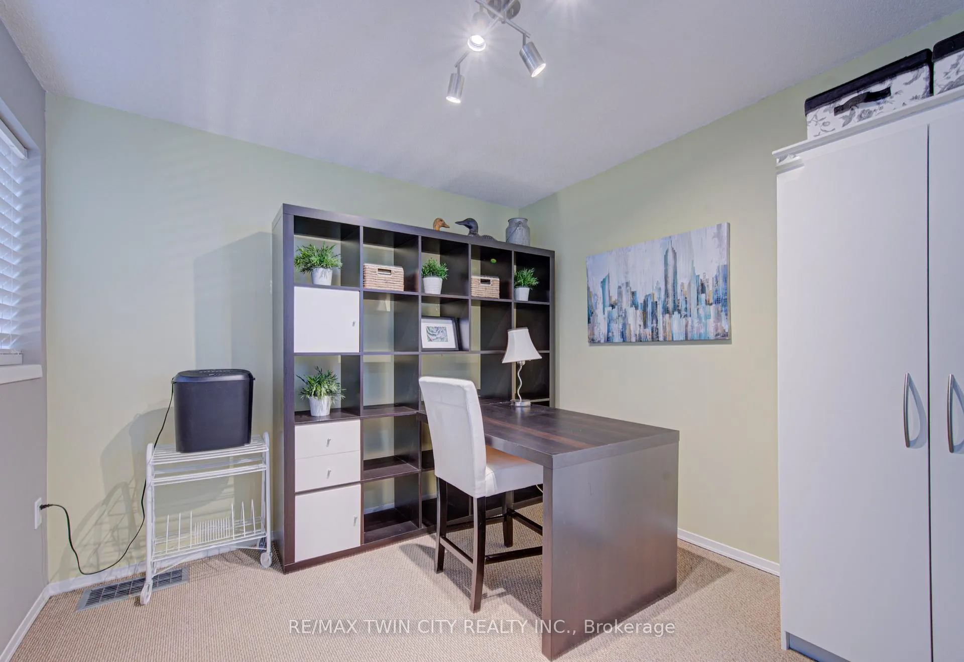 Photo 21 of Unit 12, 54 Green Valley Drive, Kitchener — HOMEH