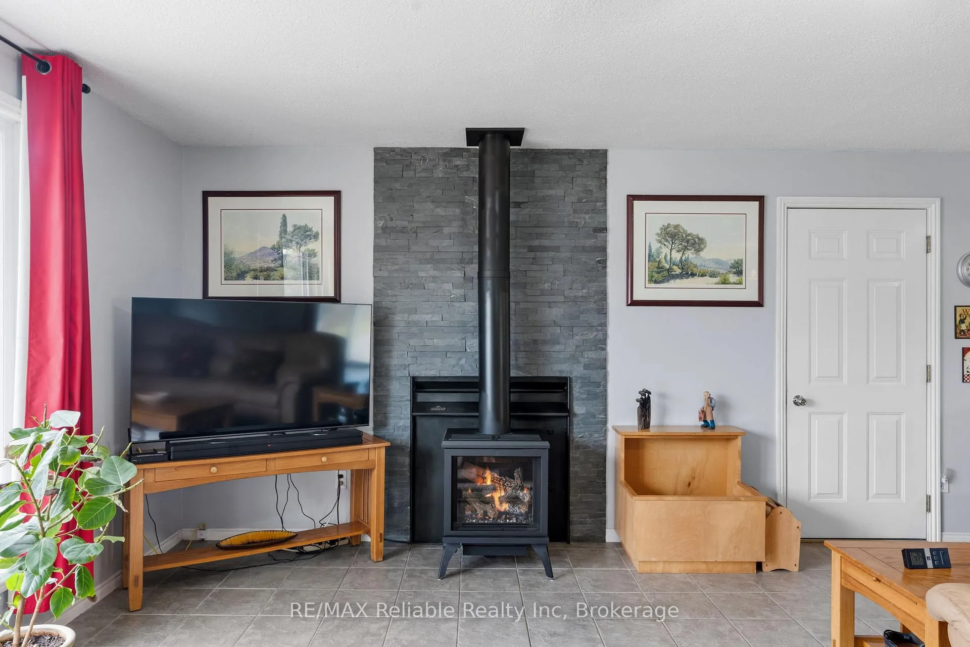 Photo 8 of 314 Tyendinaga Road, Huron-Kinloss — HOMEH
