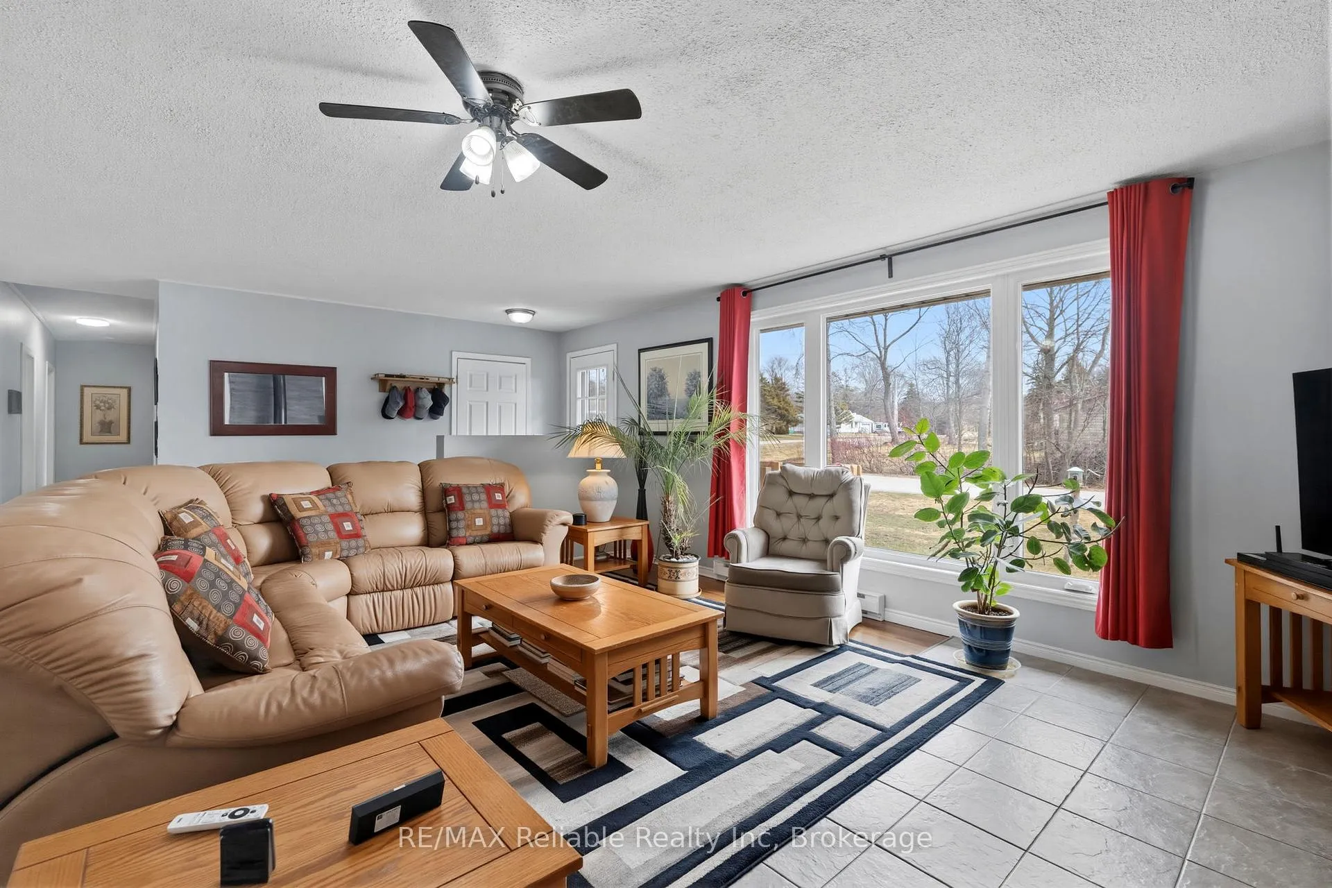Photo 10 of 314 Tyendinaga Road, Huron-Kinloss — HOMEH
