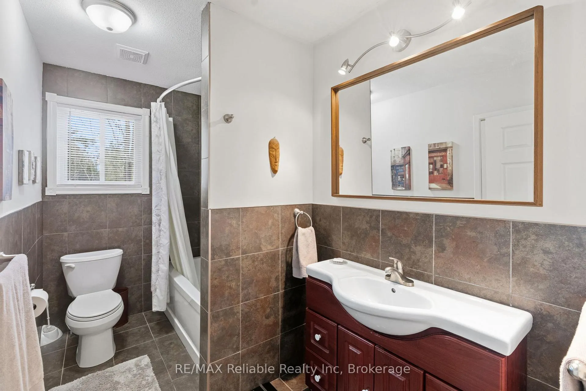 Photo 25 of 314 Tyendinaga Road, Huron-Kinloss — HOMEH