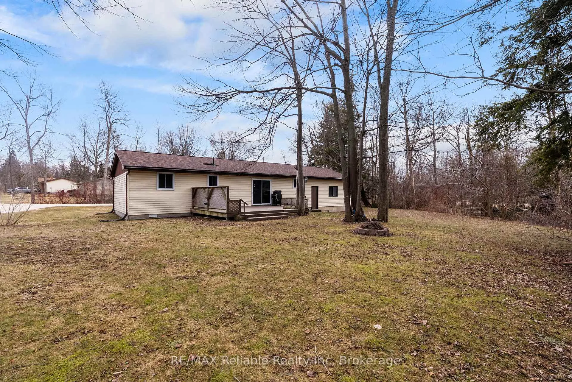 Photo 28 of 314 Tyendinaga Road, Huron-Kinloss — HOMEH