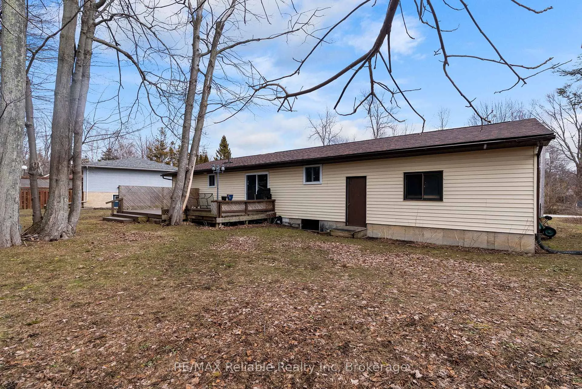 Photo 31 of 314 Tyendinaga Road, Huron-Kinloss — HOMEH