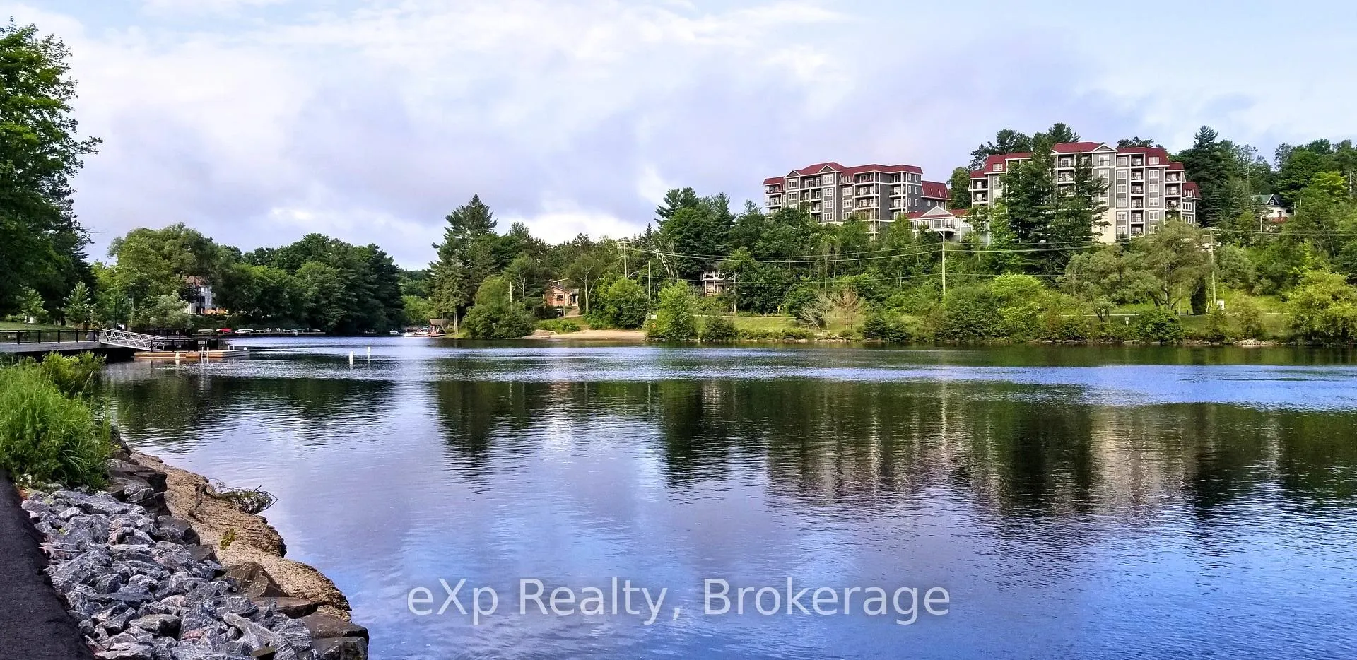 Photo 1 of Unit B/311, 10 Kimberley Avenue, Bracebridge, Macaulay — HOMEH