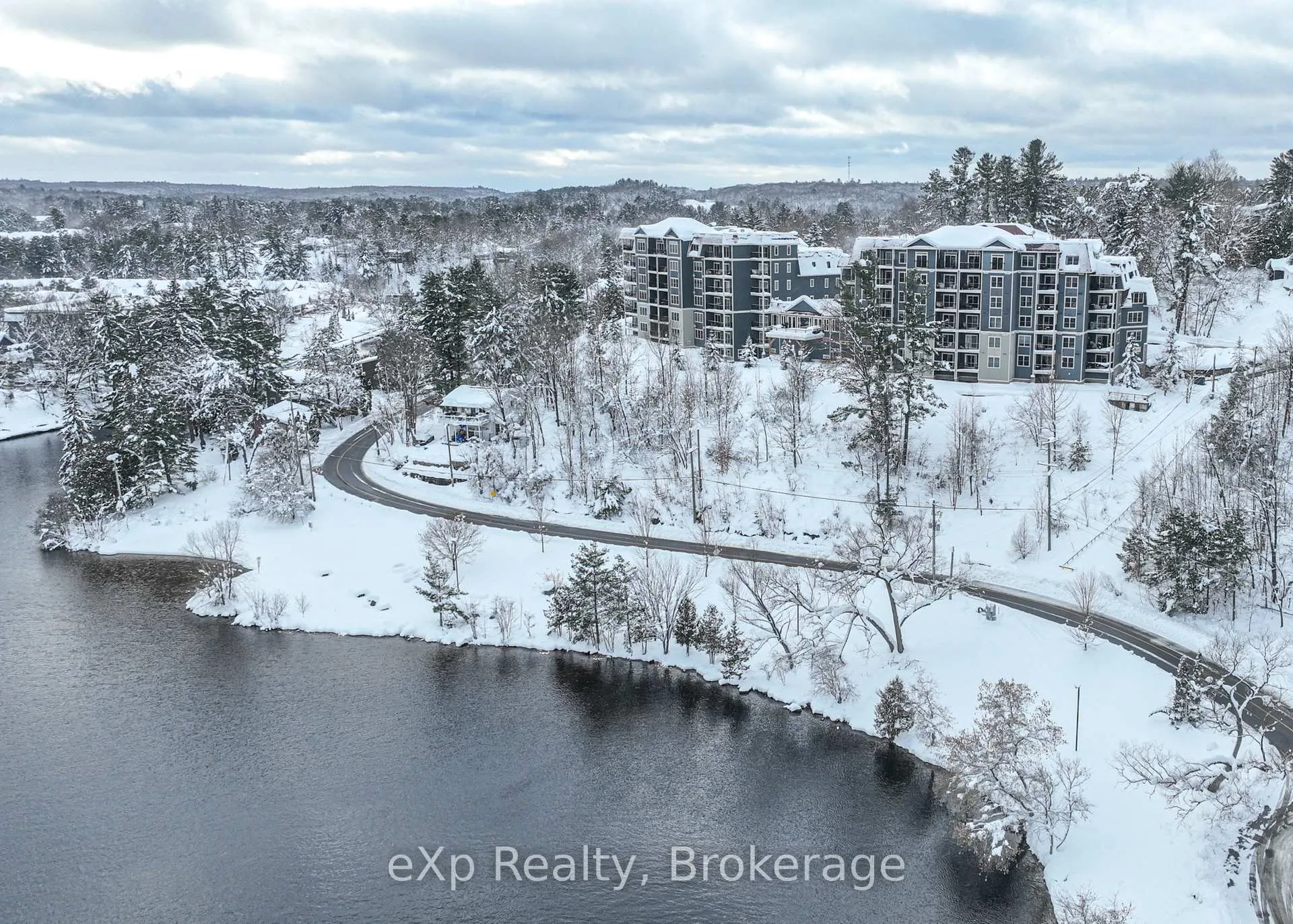 Photo 2 of Unit B/311, 10 Kimberley Avenue, Bracebridge, Macaulay — HOMEH