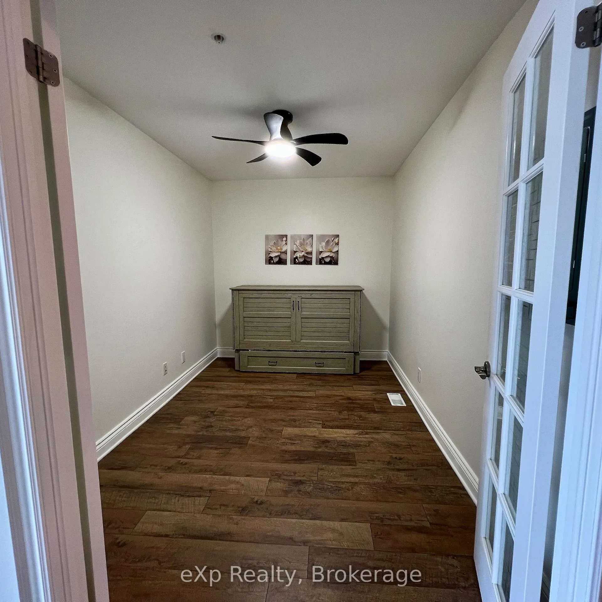 Photo 17 of Unit B/311, 10 Kimberley Avenue, Bracebridge, Macaulay — HOMEH