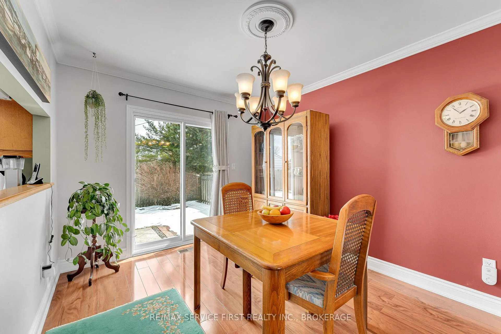 Photo 9 of 116 Cairn Grove, Kingston, City Southwest — HOMEH
