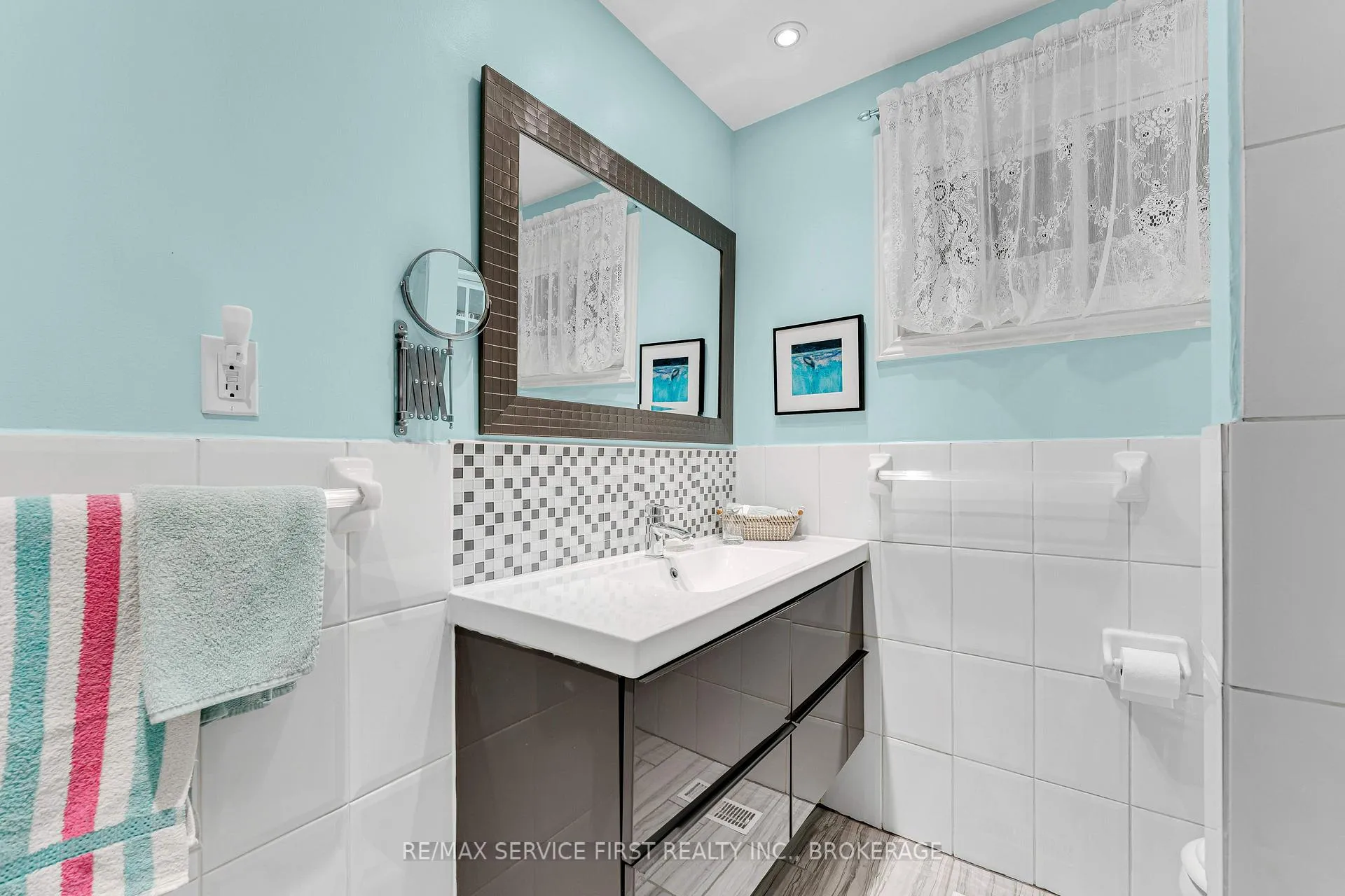 Photo 25 of 116 Cairn Grove, Kingston, City Southwest — HOMEH