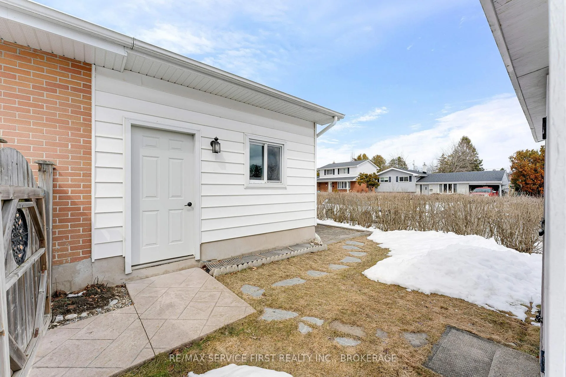 Photo 35 of 116 Cairn Grove, Kingston, City Southwest — HOMEH