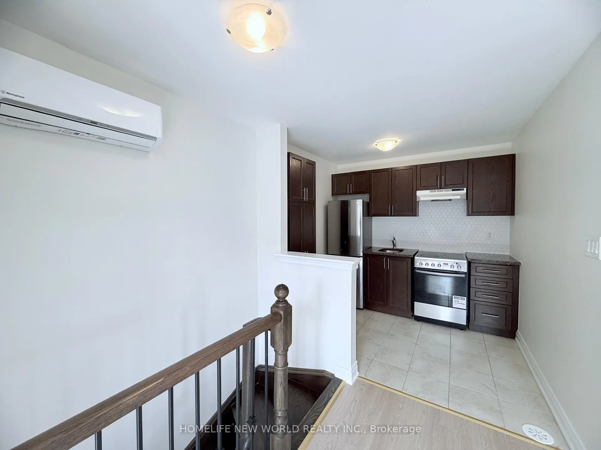 Photo 5 of Unit Coach House, 261 William Forster Road, Markham, Cornell — HOMEH