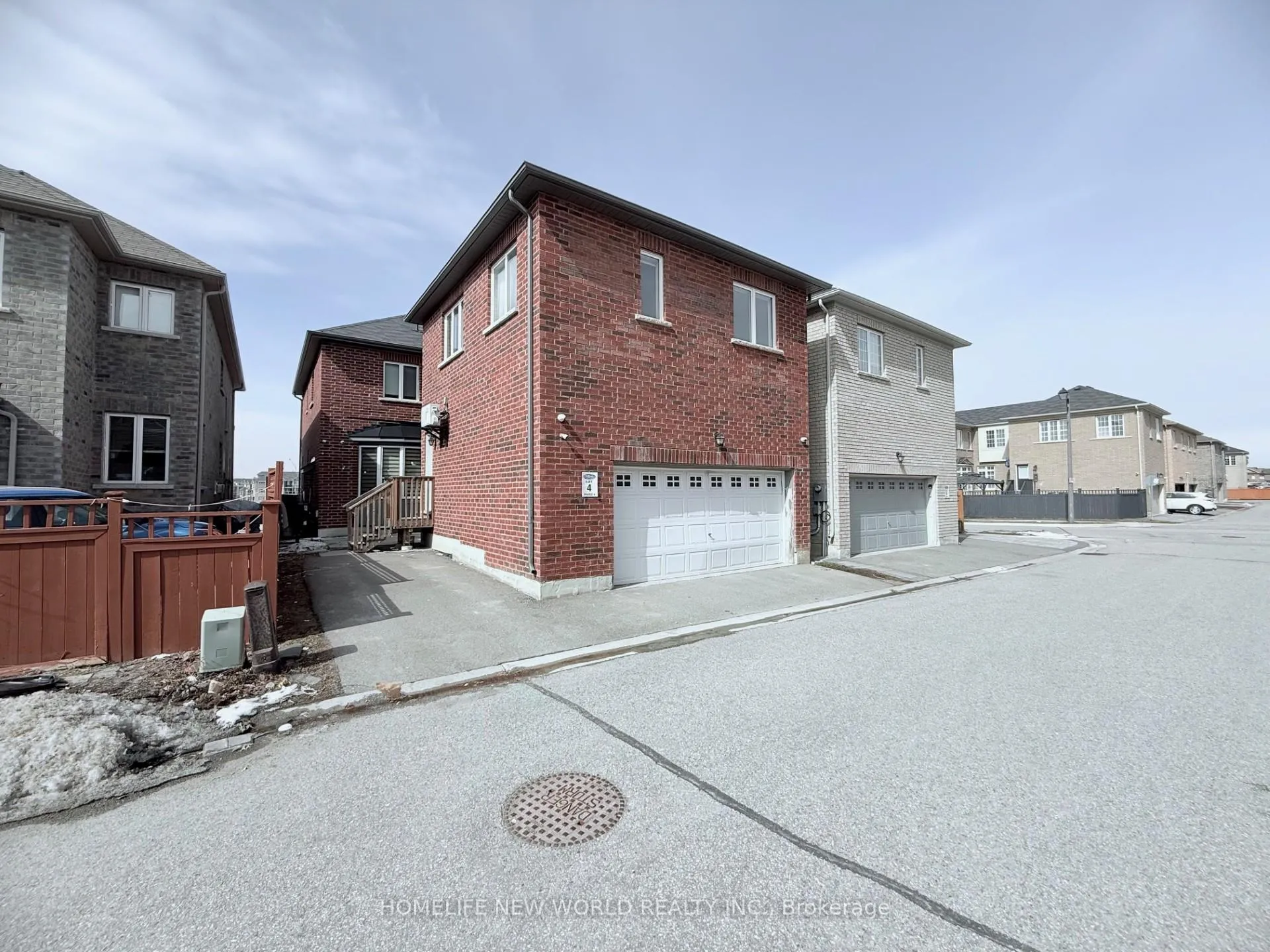 Photo 18 of Unit Coach House, 261 William Forster Road, Markham, Cornell — HOMEH