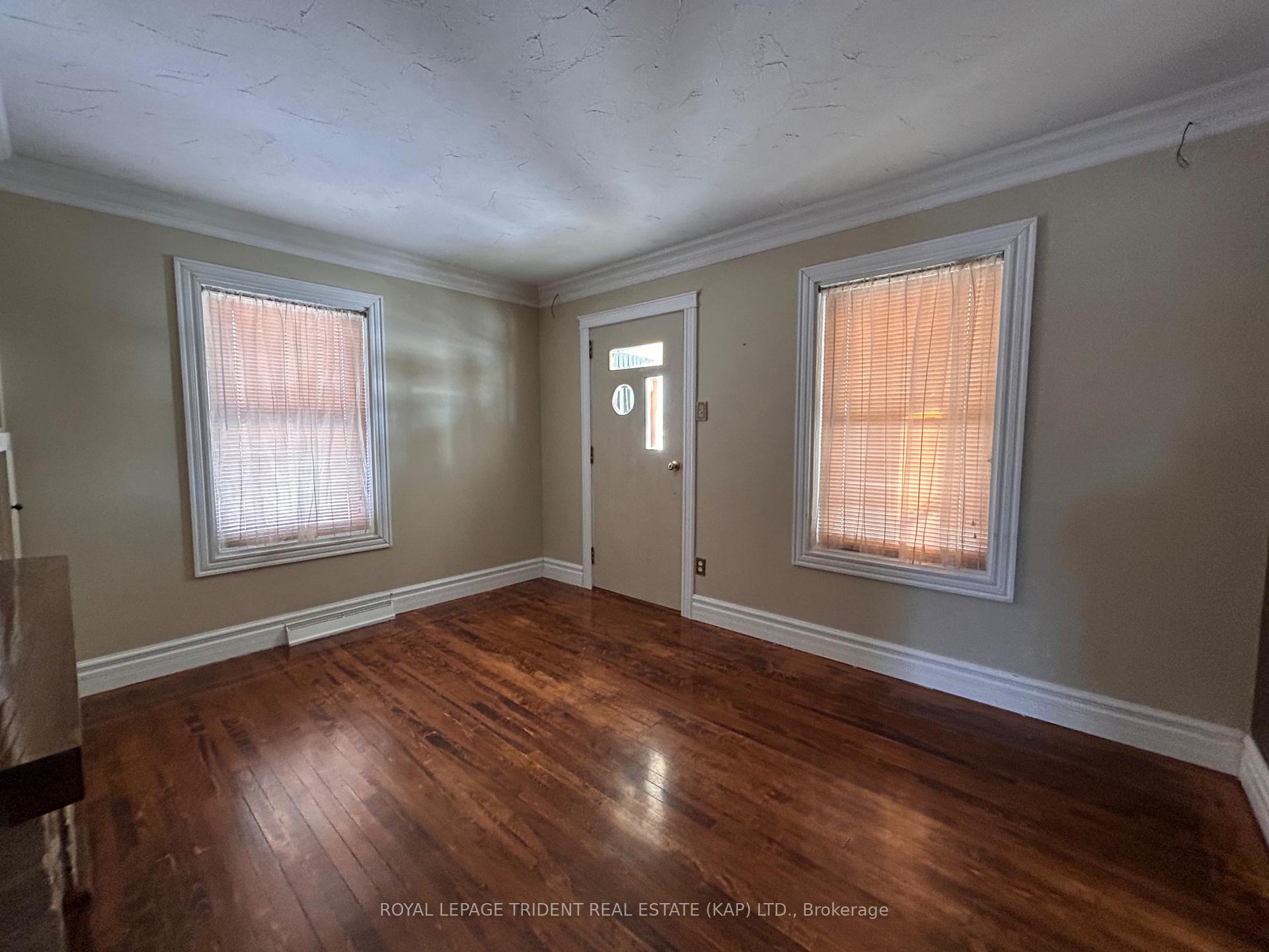 Photo 20 of 24 Aurora Avenue, Kapuskasing — HOMEH