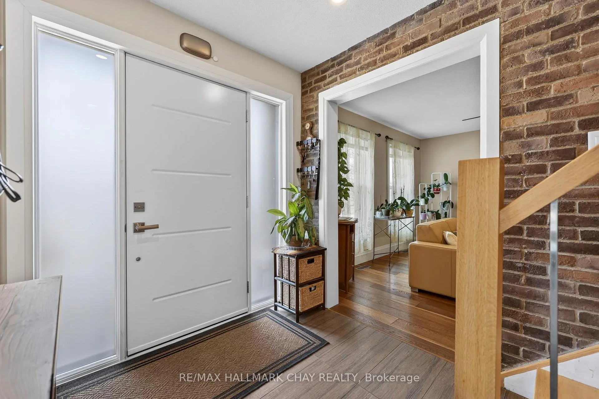 Photo 6 of 2151 Hughes Drive, Innisfil, Gilford — HOMEH