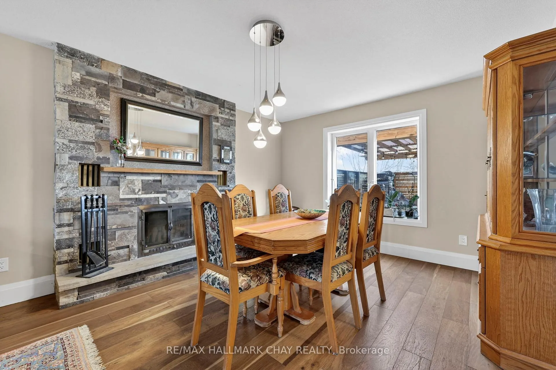 Photo 14 of 2151 Hughes Drive, Innisfil, Gilford — HOMEH
