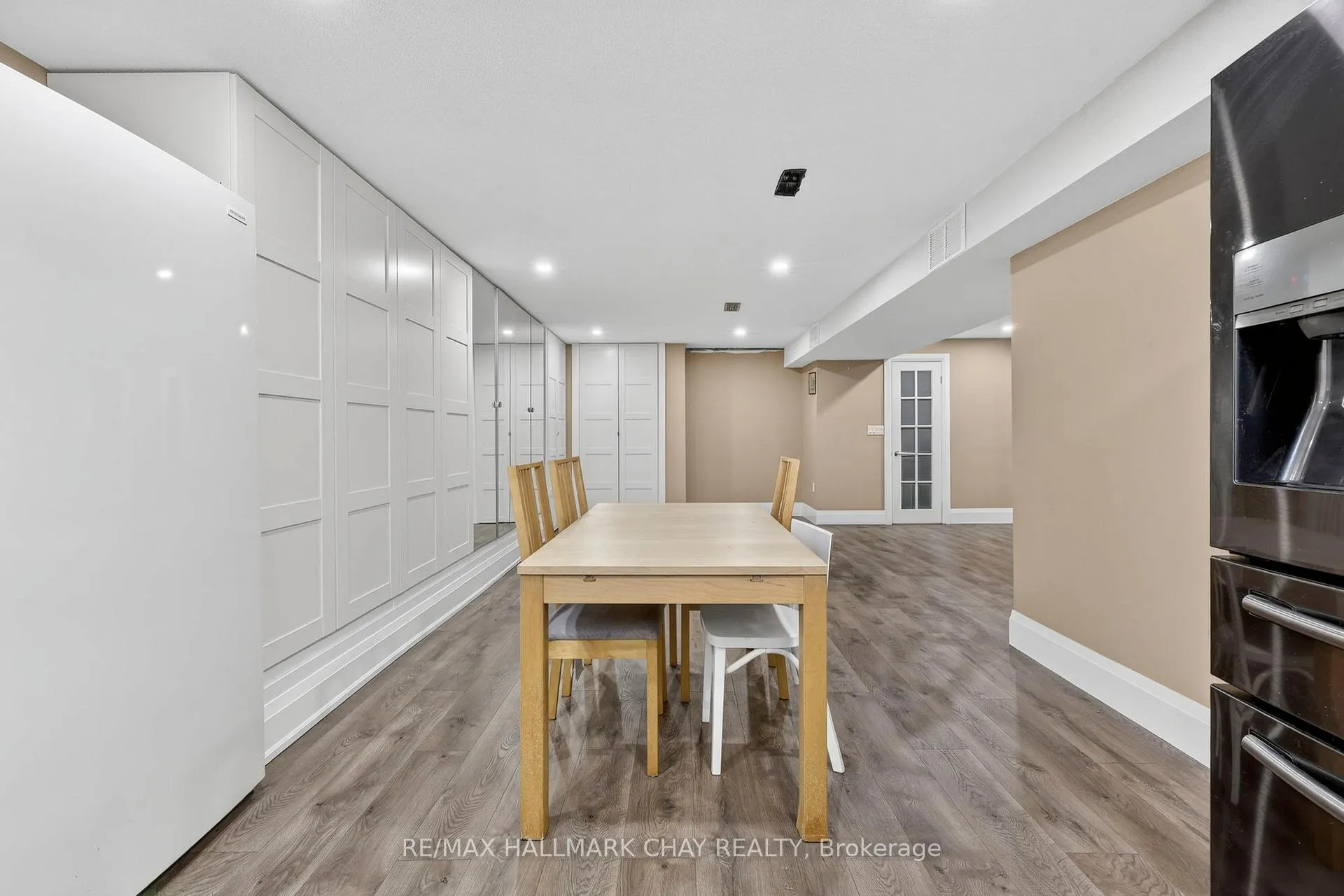 Photo 35 of 2151 Hughes Drive, Innisfil, Gilford — HOMEH