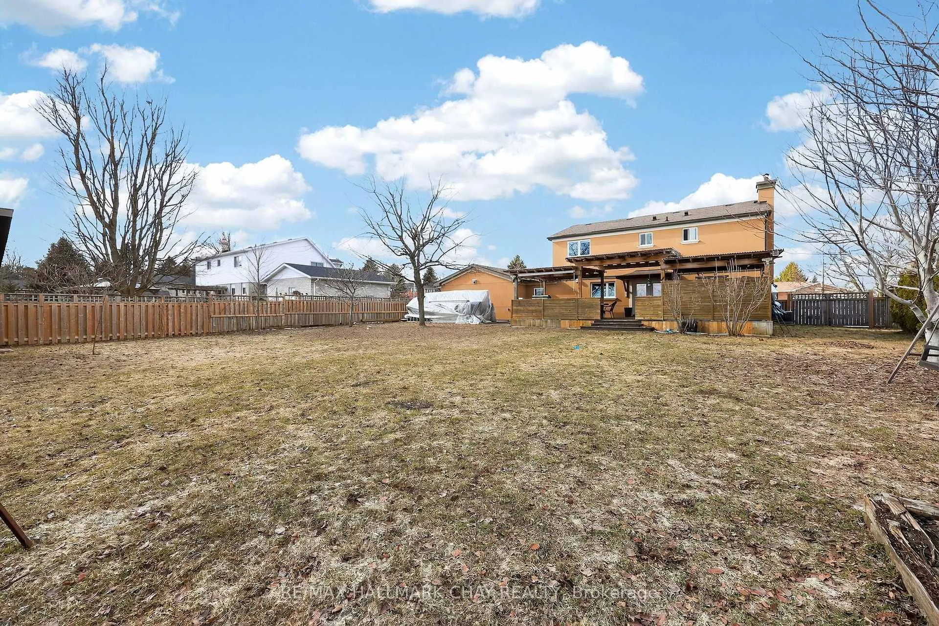 Photo 44 of 2151 Hughes Drive, Innisfil, Gilford — HOMEH