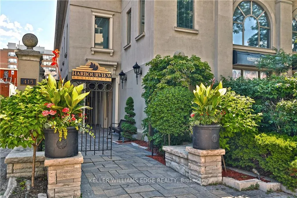 Photo 1 of Unit 306, 415 Locust Street, Burlington, Brant — HOMEH