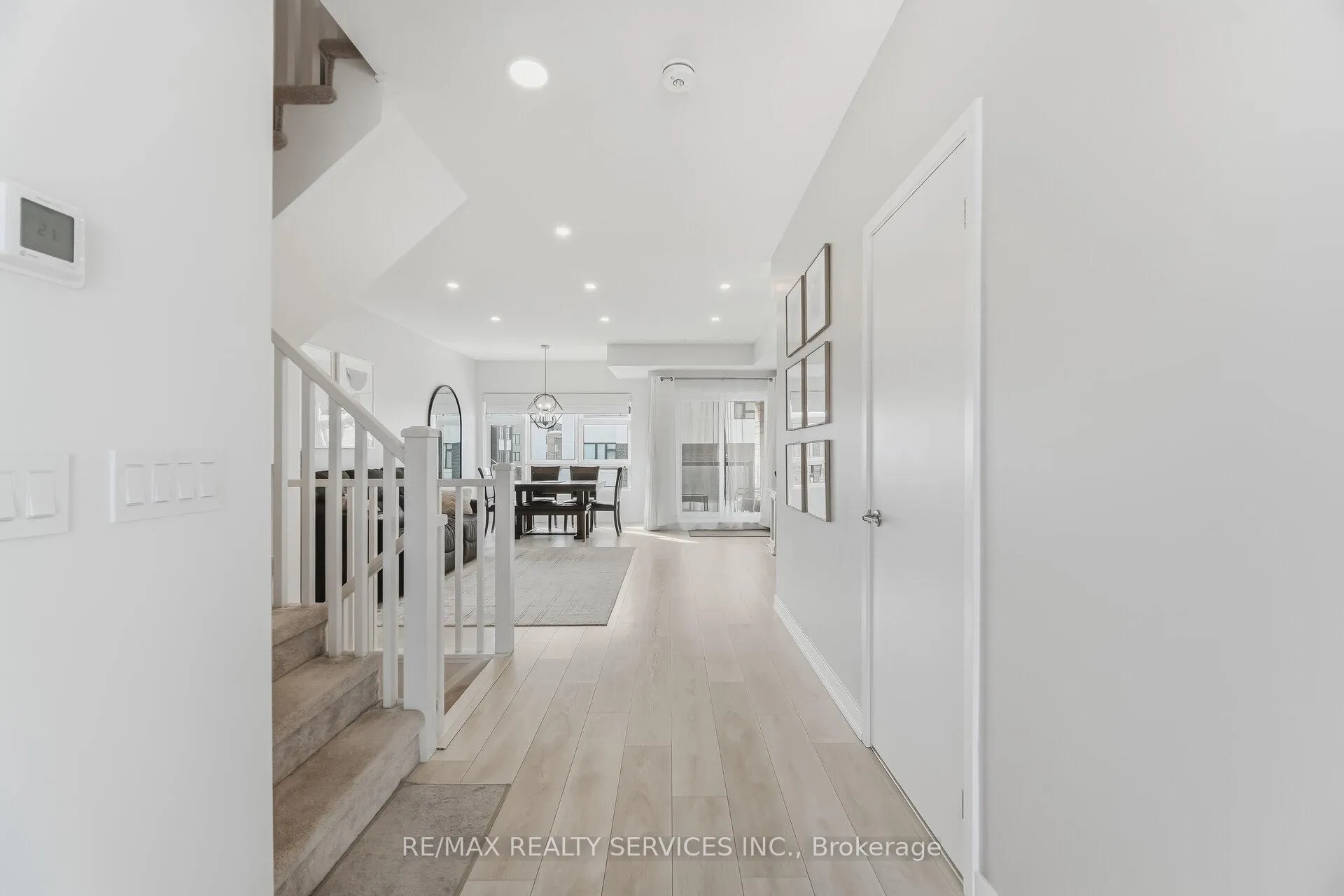 Photo 10 of Unit 80, 1121 Cooke Boulevard, Burlington, LaSalle — HOMEH