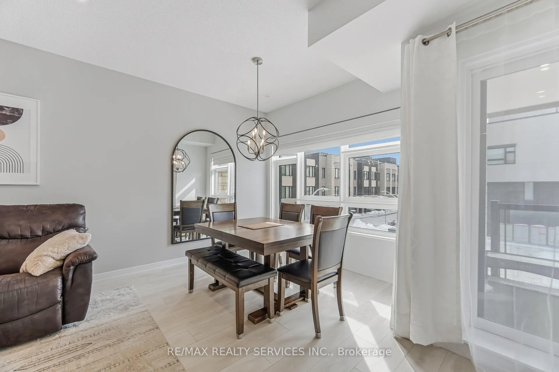 Photo 15 of Unit 80, 1121 Cooke Boulevard, Burlington, LaSalle — HOMEH