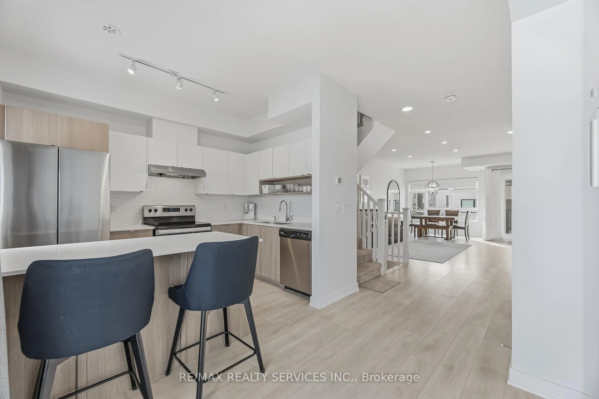 Photo 20 of Unit 80, 1121 Cooke Boulevard, Burlington, LaSalle — HOMEH